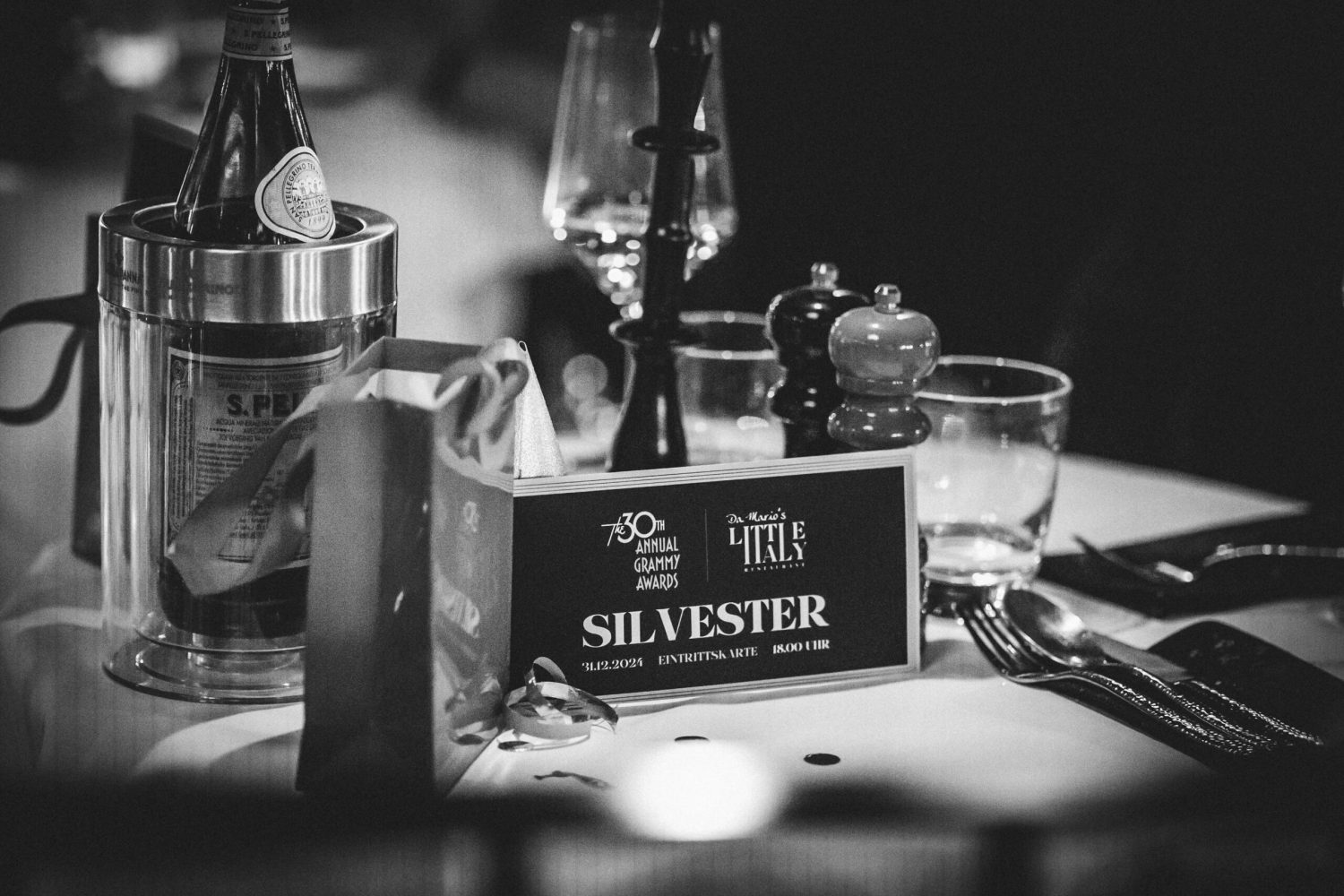 Gedeckter Tisch fĂźr ein Event, bzw,. eine Unternehmensfeier in Frankfurt am Main